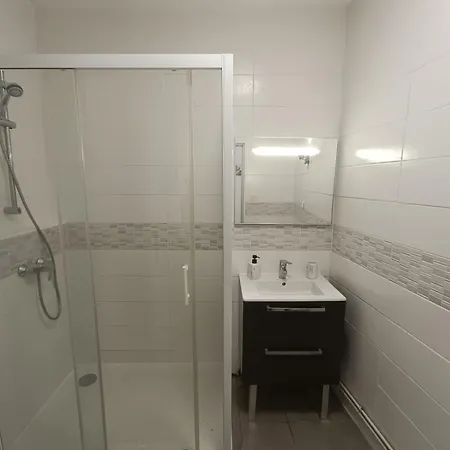 Cocon Lumineux Avec Cour Privee