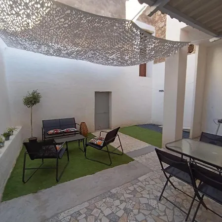 Apartment Cocon Lumineux Avec Cour Privee Salses-le-Chateau